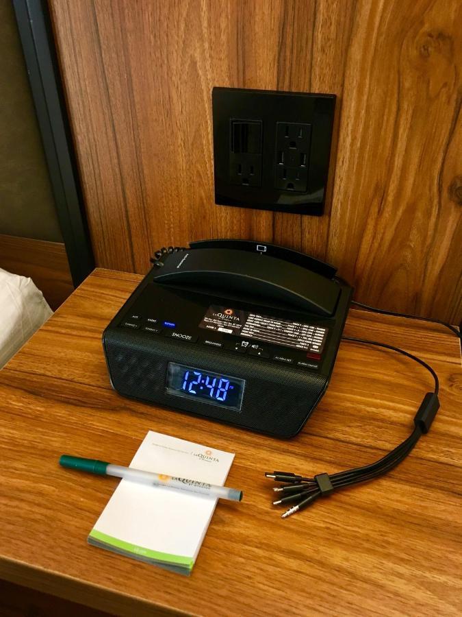 La Quinta By Wyndham Time Square South Hotel New York Ngoại thất bức ảnh
